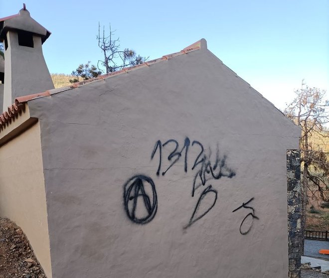Vandalismo en el Castillo de Lara.